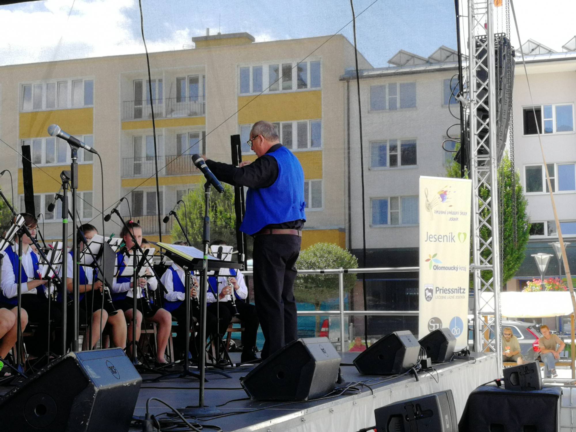FESTIVAL DECHOVÝCH HUDEB ZA NÁMI